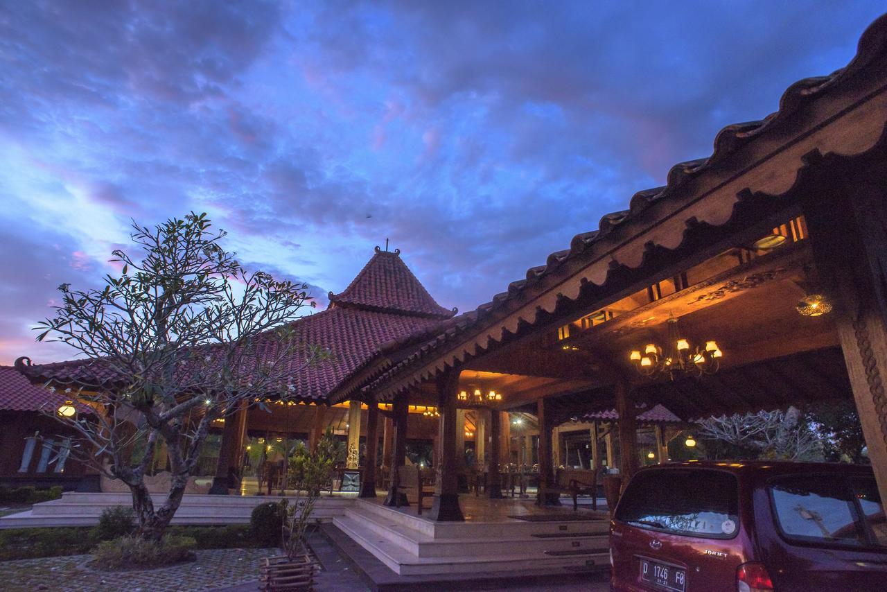 Java Village Resort Sleman  Esterno foto